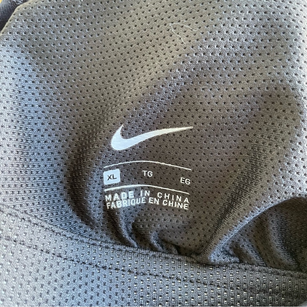 S O L D : Nike Epic Racerback One Piece Swimsuit - Picture 11 of 12